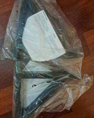 Ganci per mensola Ikea