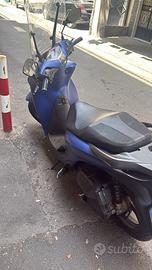 sh 125
