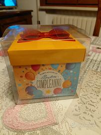 scatola buon. compleanno
