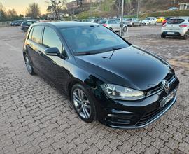 Volkswagen Golf 1.6 TDI 110 CV DSG 5p. r line