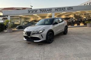 Alfa Romeo Junior 1.2 136 CV Hybrid 2026 KM 0 IVA 