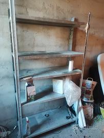 scaffale