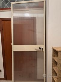 Porta e pannelli in policarbonato