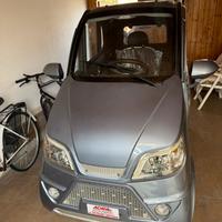 Macchina elettrica senza patente seminuova