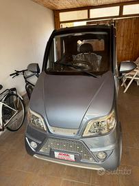 Macchina elettrica senza patente seminuova
