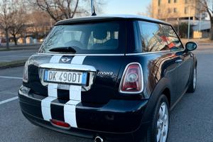 MINI COOPER 1.6 DIESEL OK NEOPATENTATI