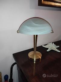 lampada elegante nuova 