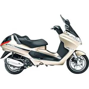 Piaggio X8 200