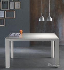 Tavolo di design Manhattan by Riflessi