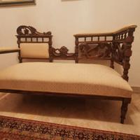 Divano liberty italiano originale in noce + sedie