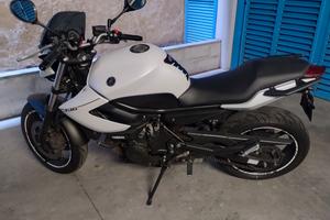 YAMAHA XJ6 anno 2013