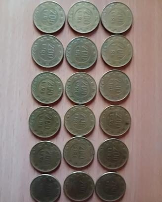 18 monete da 200 lire del 1977+500 arg.ecc 