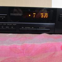 LETTORE CD  JVC  XL-V101..DUAL D/A SISTEMA.