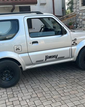 Sukuzi jimny