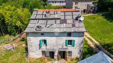 RUSTICO A BOSCO CHIESANUOVA