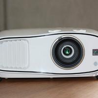 Proiettore Epson Full HD EHTW6700 3D Cinema