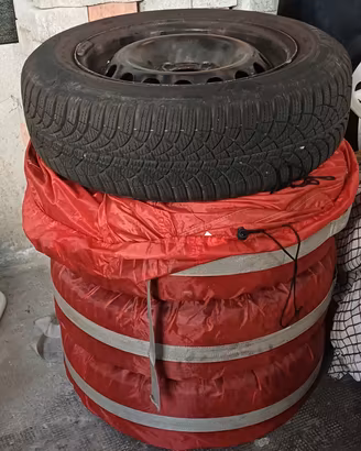 gomme Goodyear e cerchi invernali 175/65 r14 panda