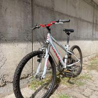 MTB 24" Invader – Cambio Shimano 6v