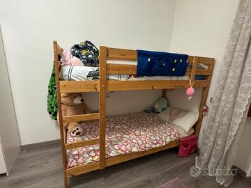 Letto a castello Ikea - materassi - piumini