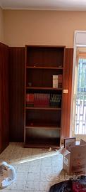 libreria in legno 