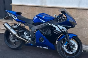 Yamaha R6