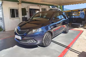 LANCIA Ypsilon 1.0 FireFly 5 porte S&S Hybrid Ec