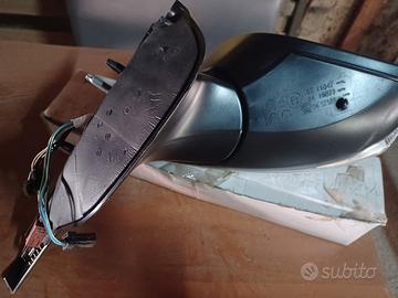 specchietto destro c3