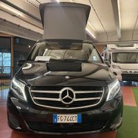 MACCHINA E CAMPER TUTTO INSIEME