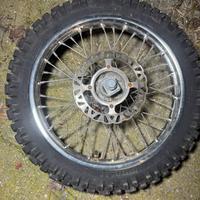 Cerchi Enduro 21/18 con gomme Pirelli MT21 80%