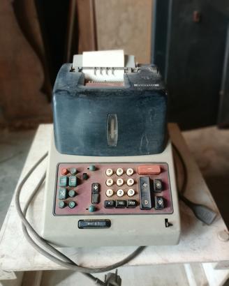 calcolatrice a rullo Olivetti d'epoca 