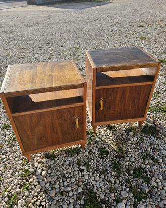 Comodini in legno