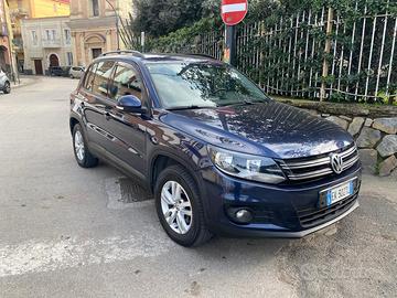 VW Tiguan 2.0 TDI (2012) - Schermo Android CarPlay