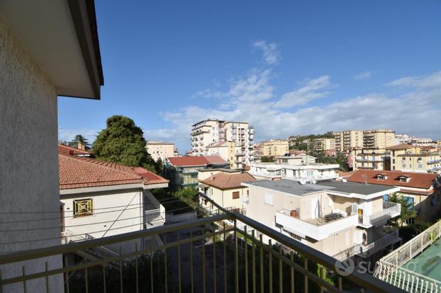 3 LOCALI A AGROPOLI