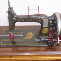 Macchina da cucire antica modello Saxonia Regia