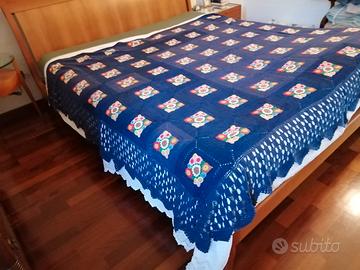 Coperta lino ricami a mano