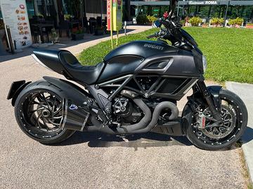 ducati diavel dark 1200 con  termignoni