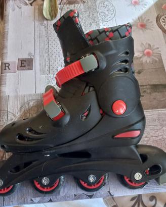 Rollerblade con protezioni 