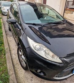 FORD Fiesta 6ª serie - 2010