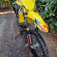 Suzuki Rm450z