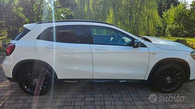 Mercedes Gla Night Edition 