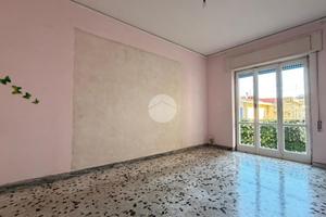 3 LOCALI A MARANO DI NAPOLI