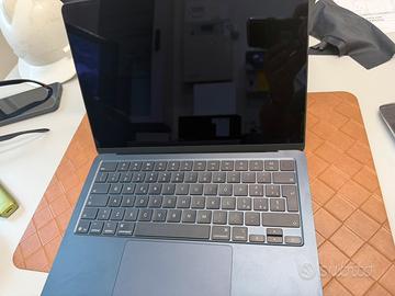 Macbook air 13” 256  processore m4