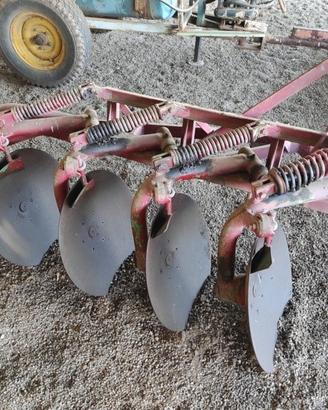 Aratro a 4 Dischi usato attacco tre punti trattore