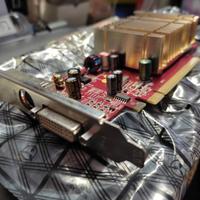 Scheda video PCI Express MSI ATI RXI550 128MB DDR2