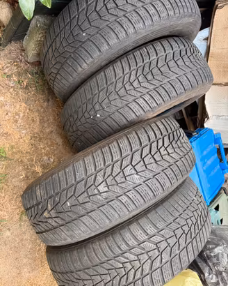 4 gomme winter Hankook 225/60 17