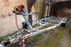 Carrello rimorchio trasporto barche