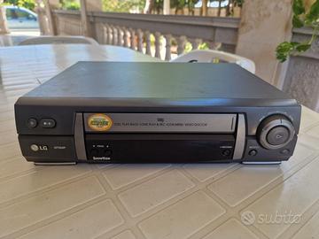 Videoregistratore VHS marca LG, modello AF29