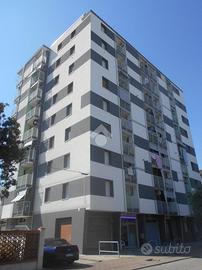 2 LOCALI A COMACCHIO