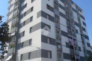 2 LOCALI A COMACCHIO