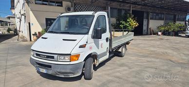 Iveco DAILY 29L11 CASSONE DA 380